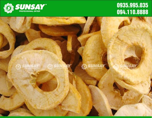 Táo sấy khô thơm ngon, đẹp mắt